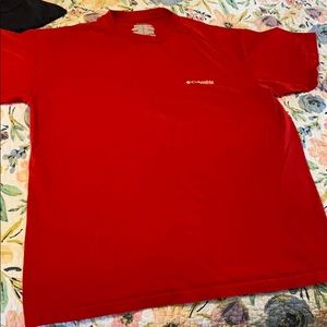 Columbia men’s large shirt